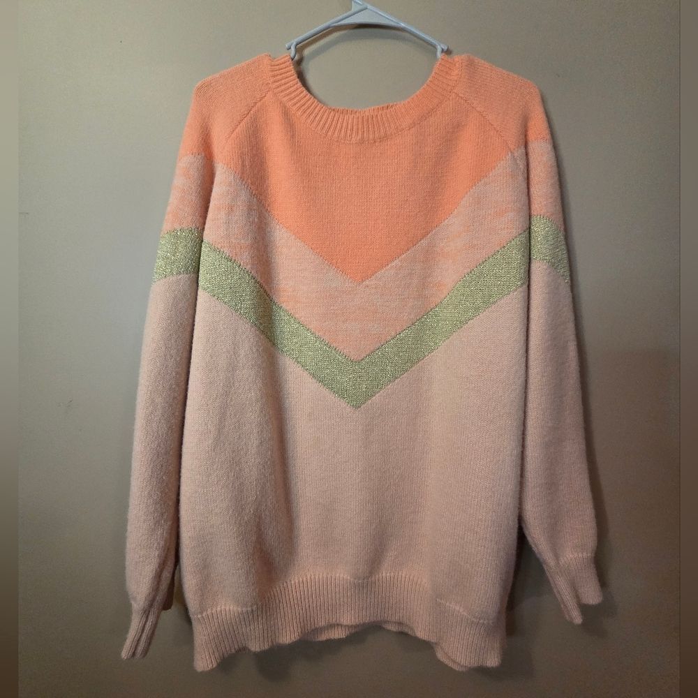 Source Unknown Peach and Green Crew Neck Sweater